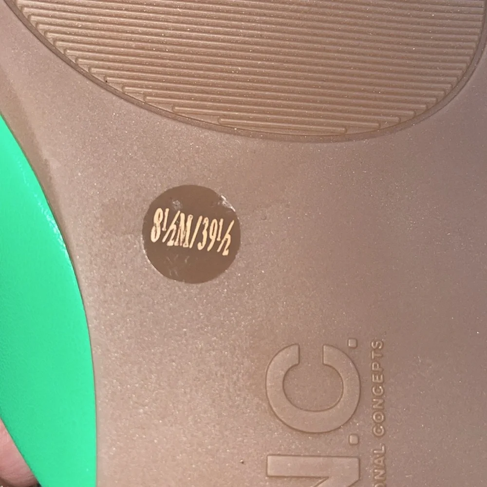 Inc International Concepts Women's Melicity Flats - Green 5.5M - Picture 6 of 9